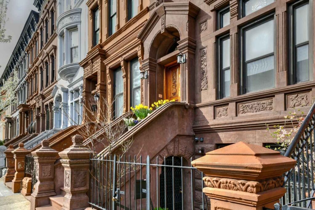 living walls for new york brownstones